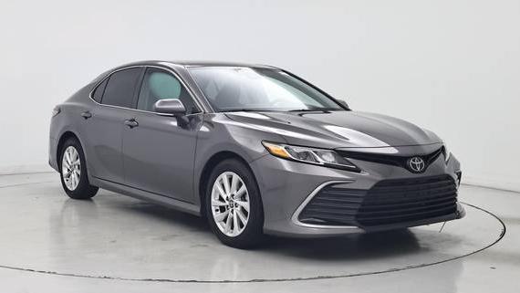TOYOTA CAMRY 2021 4T1C11AKXMU545746 image