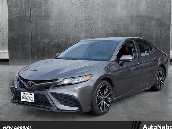 TOYOTA CAMRY 2021 4T1G11AK1MU550979 image