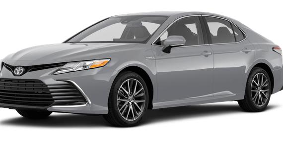 TOYOTA CAMRY 2021 4T1C11AKXMU539445 image