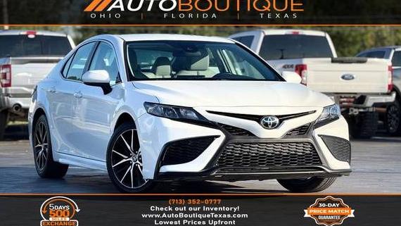 TOYOTA CAMRY 2021 4T1G11AK5MU575156 image