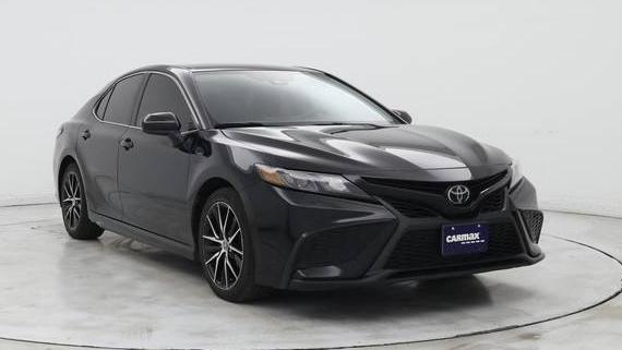 TOYOTA CAMRY 2021 4T1G11AK7MU540084 image