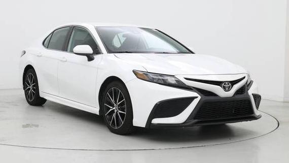 TOYOTA CAMRY 2021 4T1G11AK3MU578444 image