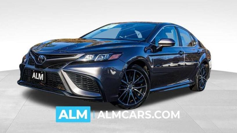 TOYOTA CAMRY 2021 4T1G11AK0MU551976 image