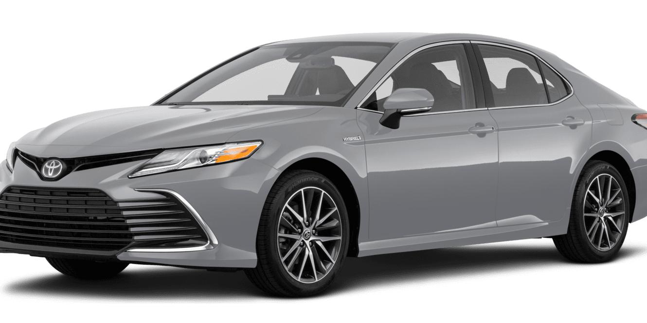 TOYOTA CAMRY 2021 4T1C11AKXMU444769 image