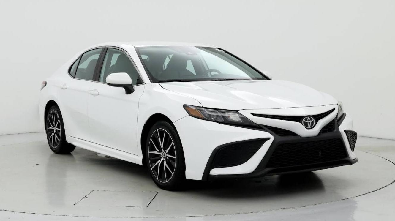 TOYOTA CAMRY 2021 4T1G11AK1MU532434 image