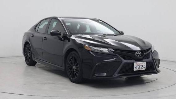 TOYOTA CAMRY 2021 4T1G11AK8MU426613 image