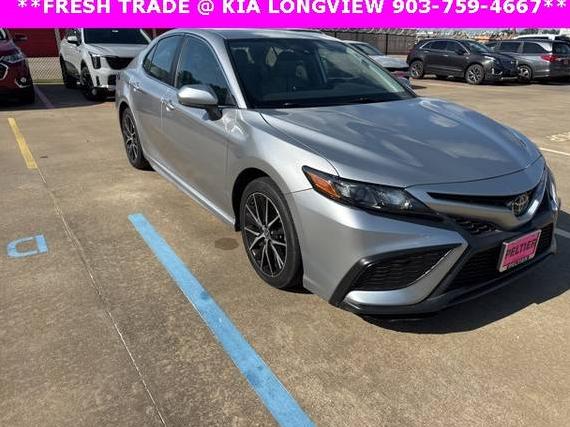 TOYOTA CAMRY 2021 4T1G11AK5MU446060 image