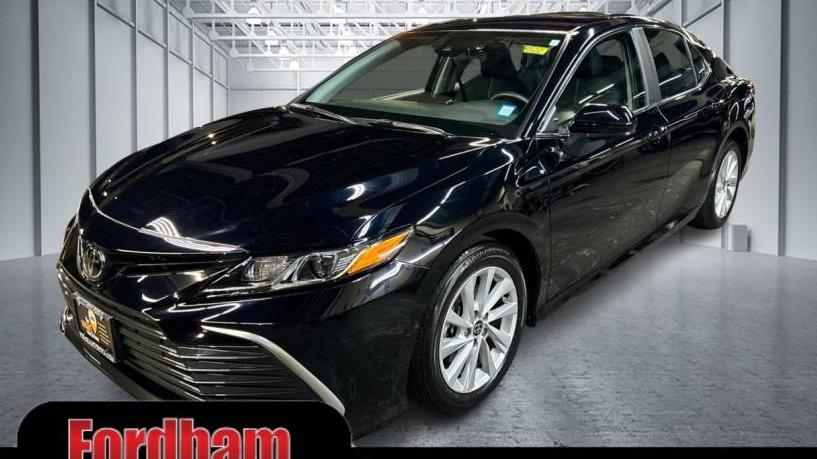 TOYOTA CAMRY 2021 4T1C11AK8MU513118 image