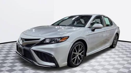 TOYOTA CAMRY 2021 4T1G11AK7MU434282 image