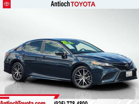 TOYOTA CAMRY 2021 4T1G11AK8MU577211 image TOYOTA CAMRY 2021 4T1G11AK8MU577211 image
