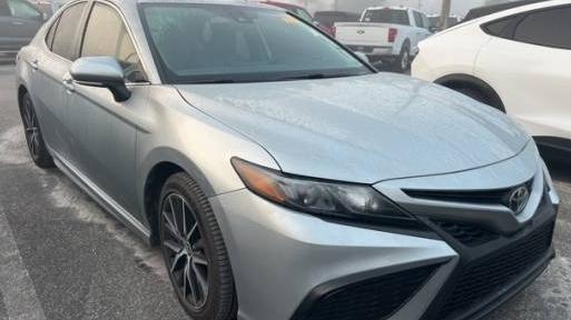 TOYOTA CAMRY 2021 4T1G11BK6MU028461 image