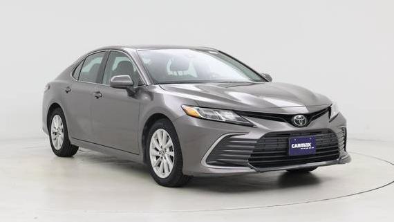TOYOTA CAMRY 2021 4T1C11AK5MU488808 image