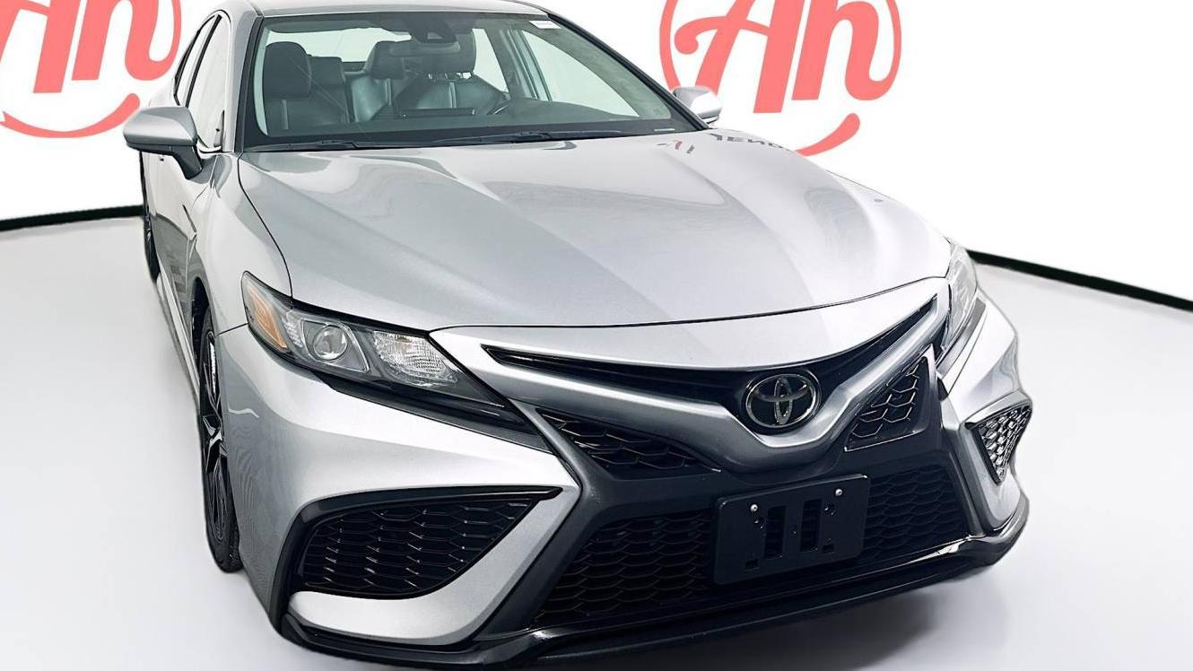 TOYOTA CAMRY 2021 4T1G11AK7MU552459 image