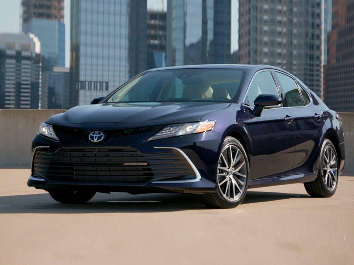 TOYOTA CAMRY 2021 4T1G11AKXMU408372 image