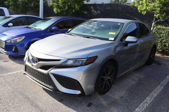 TOYOTA CAMRY 2021 4T1G11AK0MU580040 image