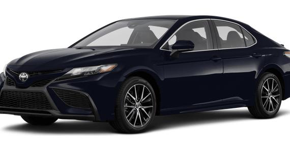 TOYOTA CAMRY 2021 4T1G11AK5MU410613 image