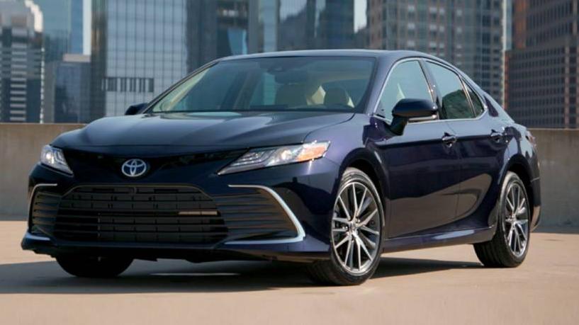 TOYOTA CAMRY 2021 4T1G11AK7MU402741 image