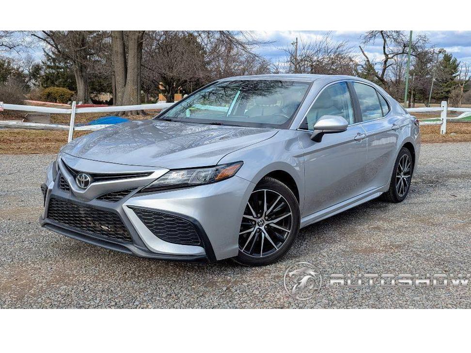 TOYOTA CAMRY 2021 4T1G11AK6MU522787 image