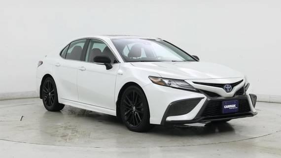 TOYOTA CAMRY 2021 4T1K31AK0MU553389 image