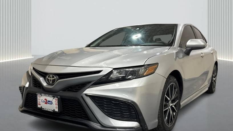 TOYOTA CAMRY 2021 4T1G11AKXMU586296 image