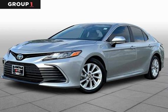 TOYOTA CAMRY 2021 4T1C11BK1MU022369 image