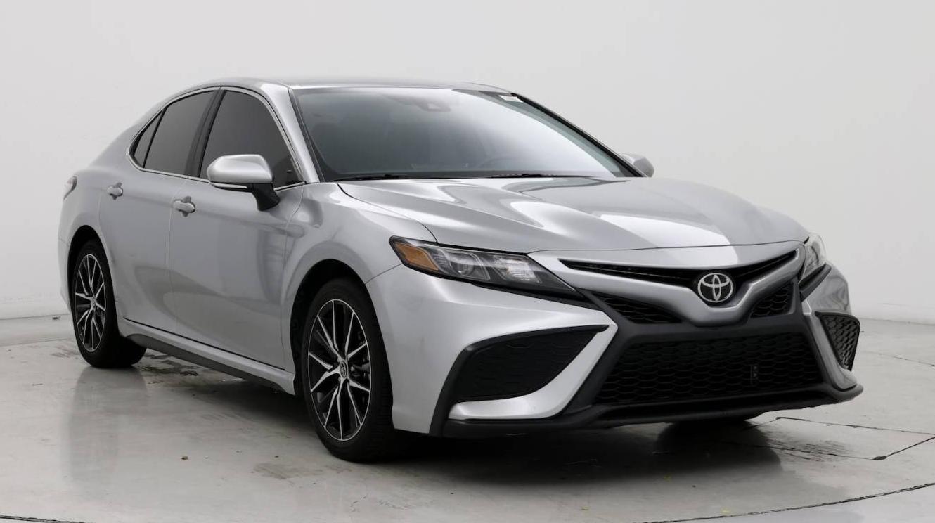 TOYOTA CAMRY 2021 4T1T11AK8MU535636 image