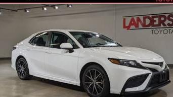 TOYOTA CAMRY 2021 4T1G11AK0MU584878 image