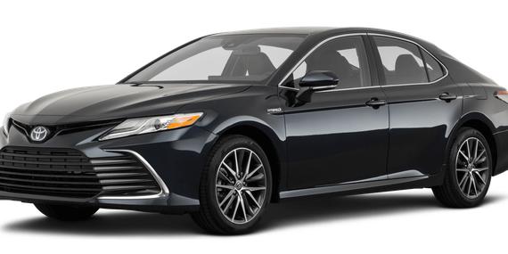 TOYOTA CAMRY 2021 4T1C11AK7MU537510 image