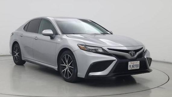 TOYOTA CAMRY 2021 4T1G11AK2MU423254 image