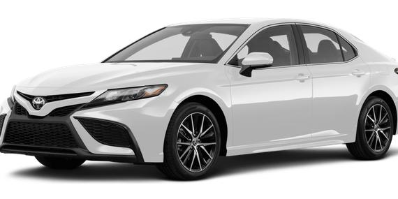 TOYOTA CAMRY 2021 4T1G11AK8MU472040 image