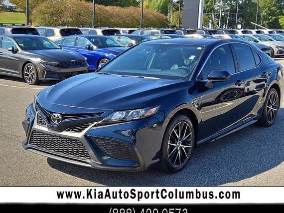TOYOTA CAMRY 2021 4T1G11AK5MU556722 image