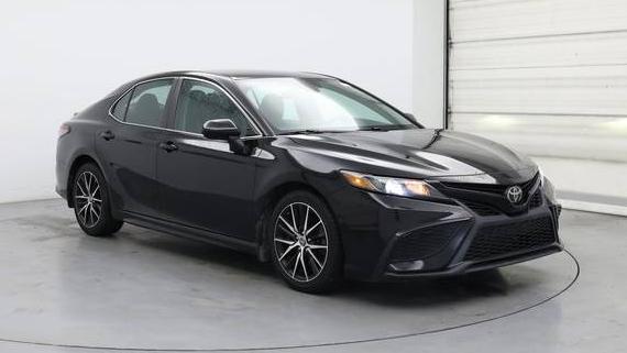 TOYOTA CAMRY 2021 4T1G11AK2MU526240 image