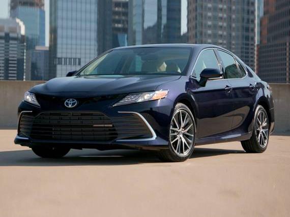 TOYOTA CAMRY 2021 4T1G11AK4MU585726 image