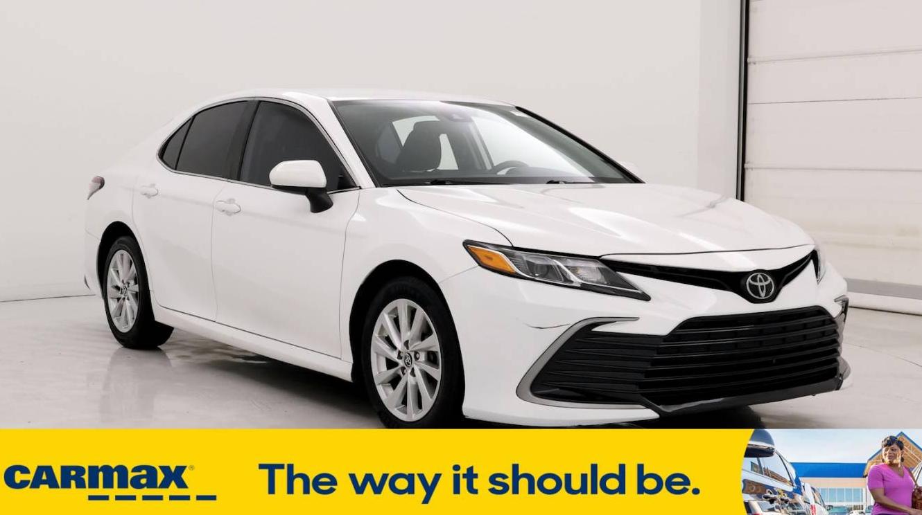 TOYOTA CAMRY 2021 4T1C11AK1MU558532 image