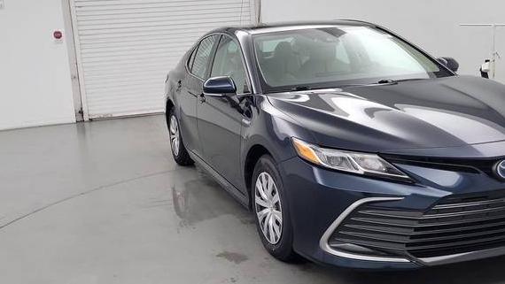 TOYOTA CAMRY 2021 4T1C31AK3MU551866 image