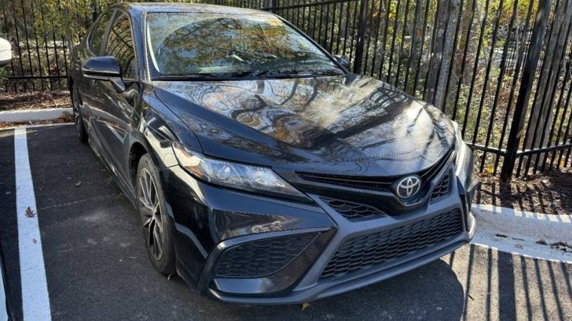 TOYOTA CAMRY 2021 4T1G11AK2MU527095 image