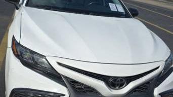 TOYOTA CAMRY 2021 4T1G11AK9MU548056 image