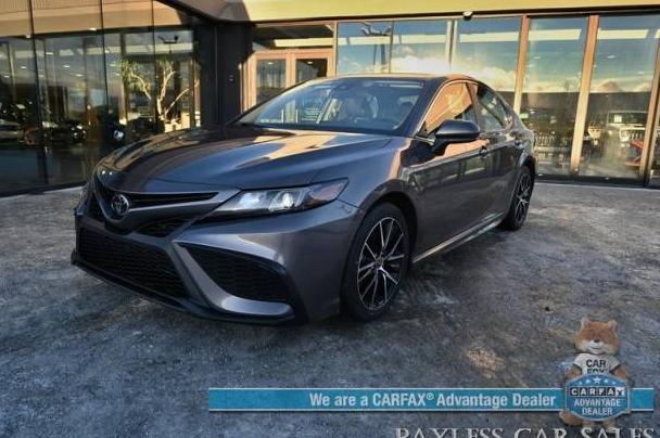 TOYOTA CAMRY 2021 4T1G11AK8MU460387 image