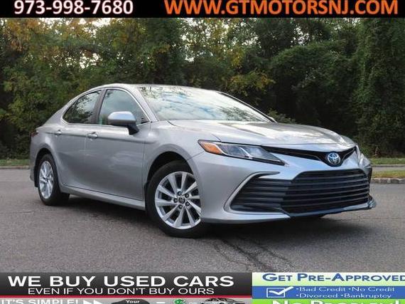 TOYOTA CAMRY 2021 4T1C11BKXMU025965 image