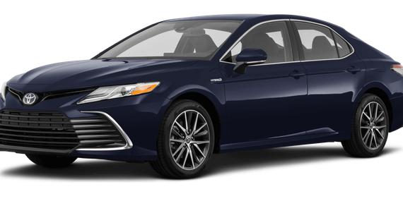 TOYOTA CAMRY 2021 4T1C11AK4MU443116 image