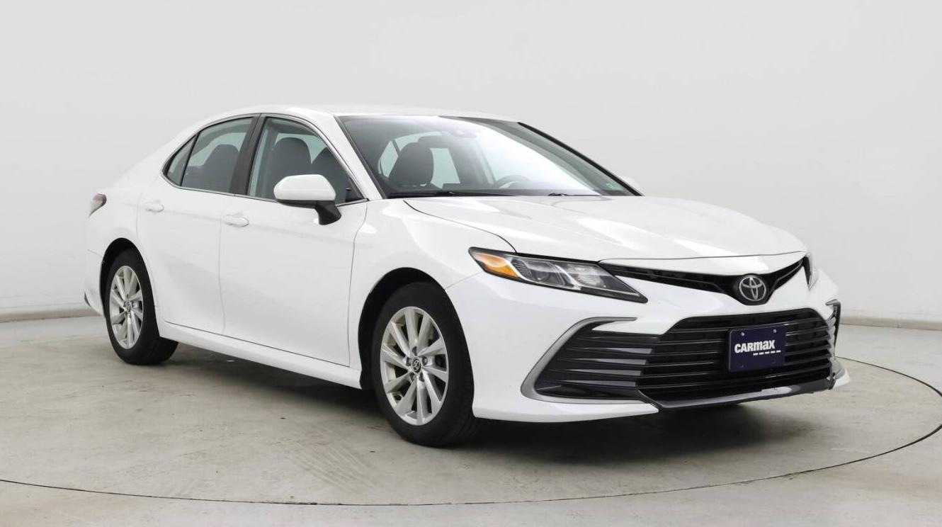 TOYOTA CAMRY 2021 4T1C11AK3MU424931 image