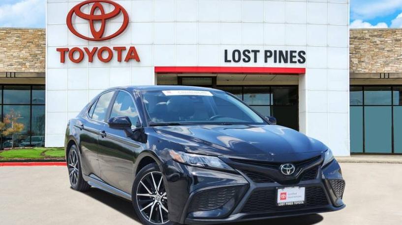 TOYOTA CAMRY 2021 4T1G11AKXMU425981 image