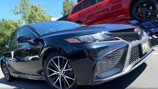 TOYOTA CAMRY 2021 4T1G11AK3MU583188 image