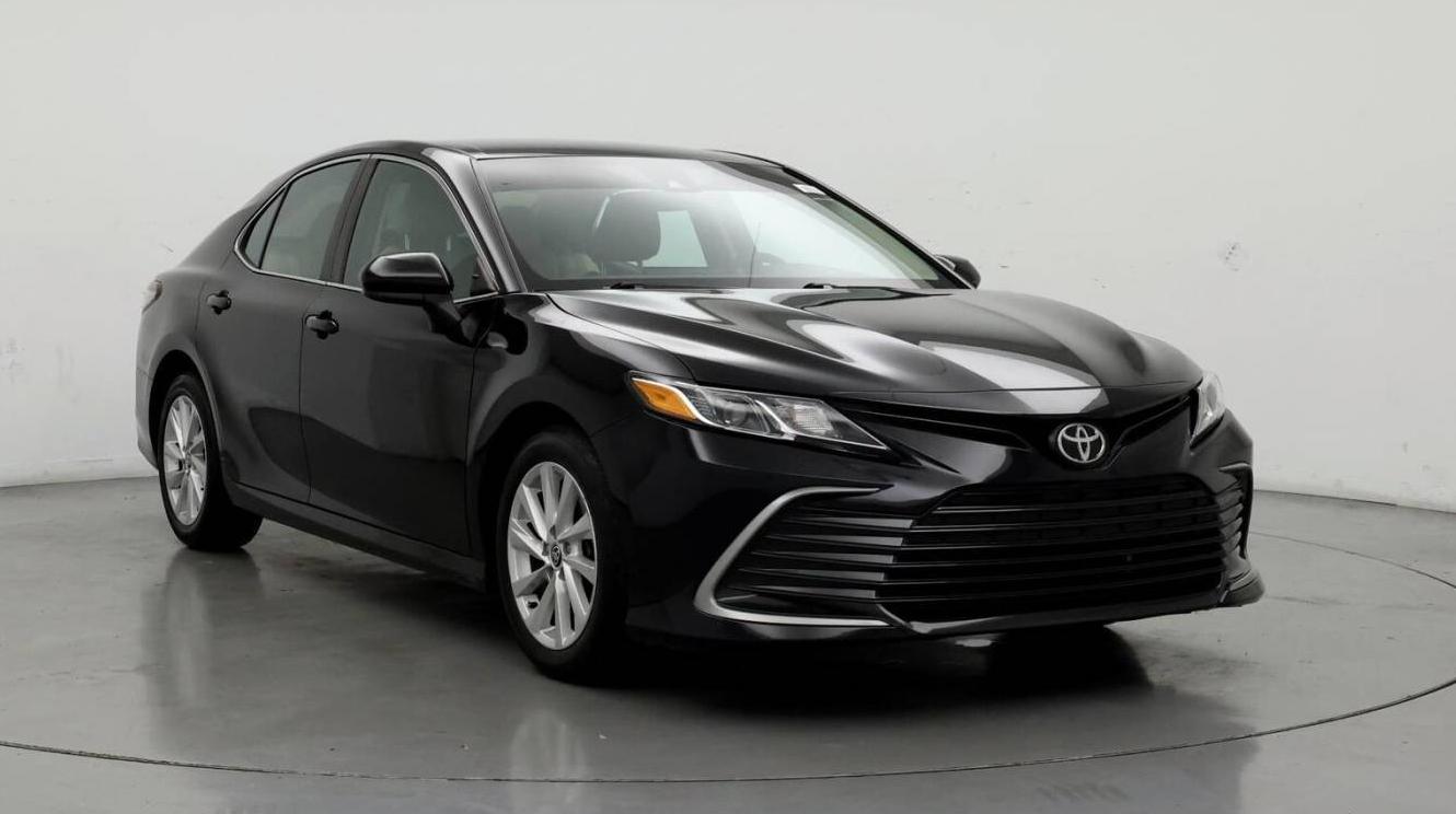 TOYOTA CAMRY 2021 4T1C11AK6MU450696 image