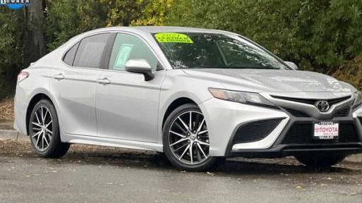 TOYOTA CAMRY 2021 4T1G11AKXMU541715 image