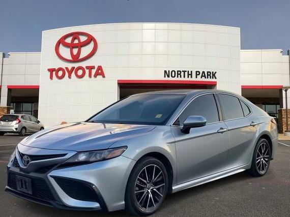 TOYOTA CAMRY 2021 4T1G11AK4MU560874 image