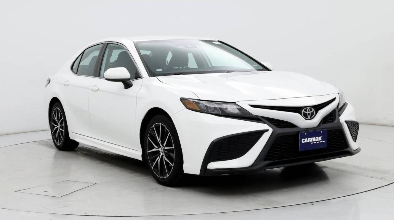 TOYOTA CAMRY 2021 4T1G11AK4MU540074 image