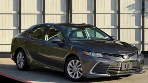 TOYOTA CAMRY 2021 4T1C11AK0MU577783 image