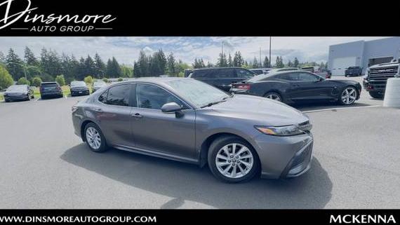 TOYOTA CAMRY 2021 4T1G11AKXMU448239 image