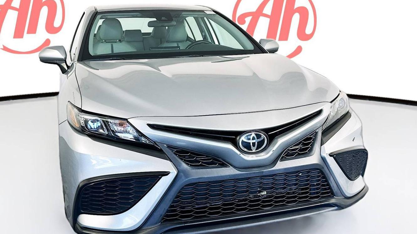 TOYOTA CAMRY 2021 4T1G11AK8MU416163 image